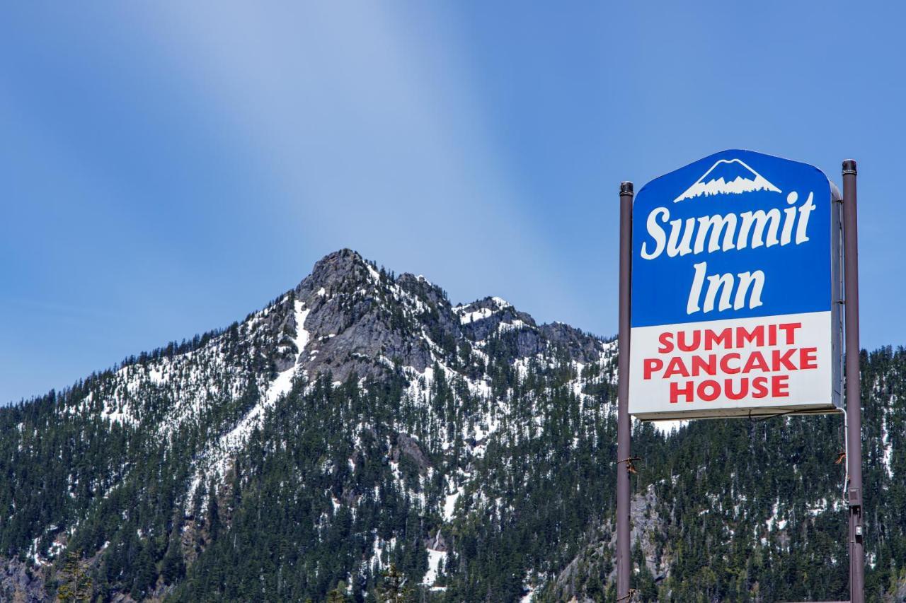 Snoqualmie Pass The Summit Inn מראה חיצוני תמונה