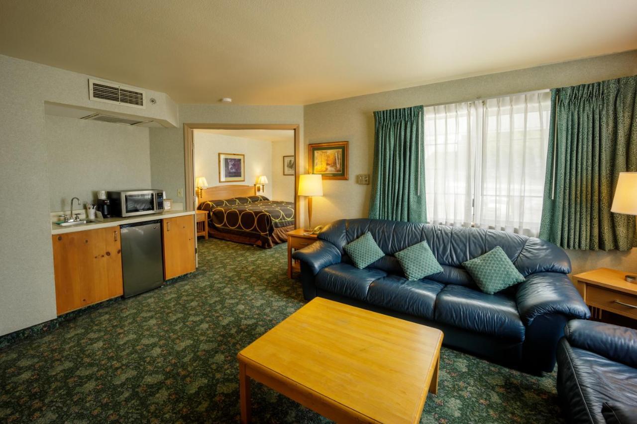 Snoqualmie Pass The Summit Inn מראה חיצוני תמונה