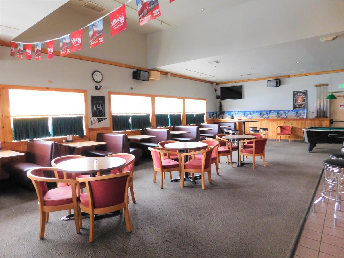 Snoqualmie Pass The Summit Inn מראה חיצוני תמונה