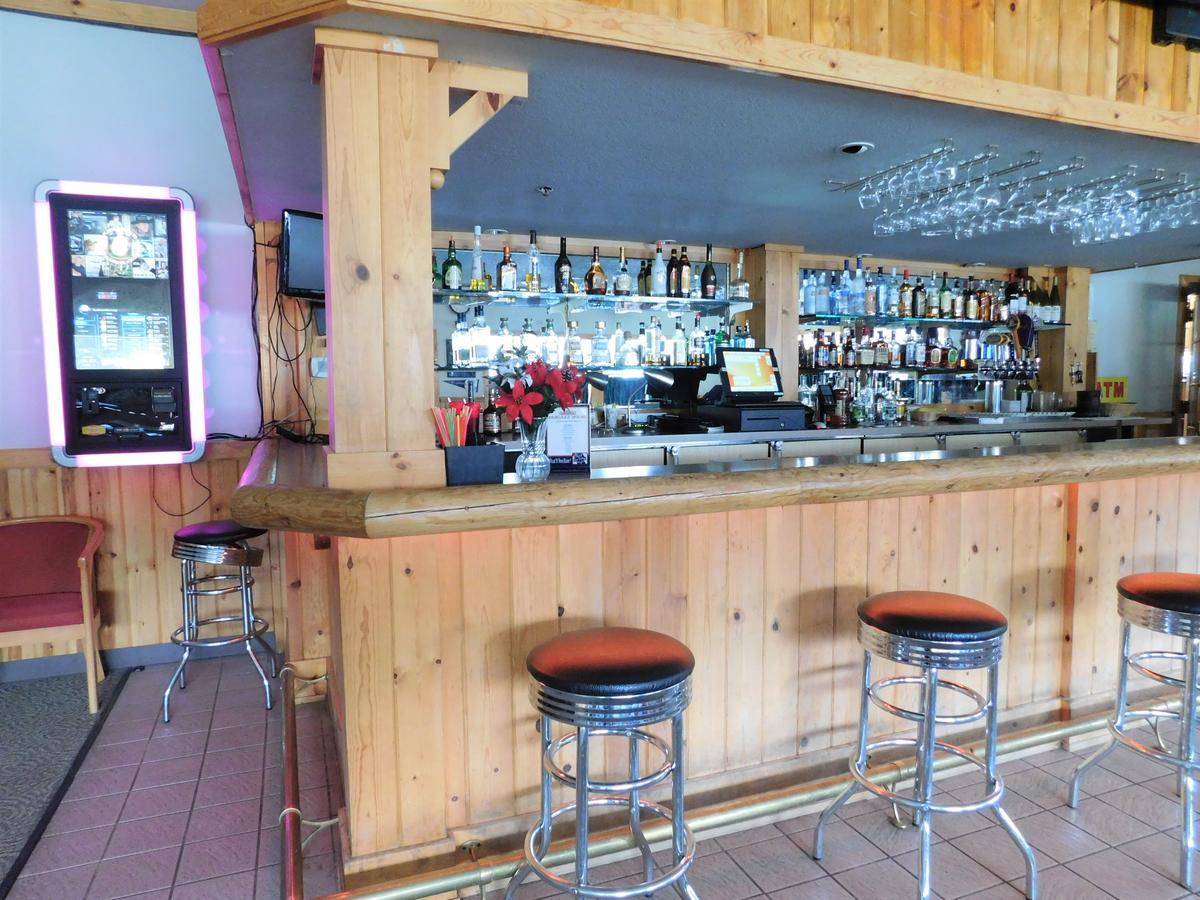 Snoqualmie Pass The Summit Inn מראה חיצוני תמונה