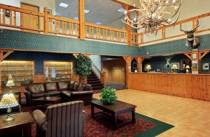 Snoqualmie Pass The Summit Inn מראה חיצוני תמונה